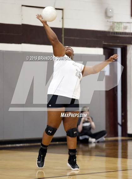 Thumbnail 1 in Maplesville @ Thorsby photogallery.