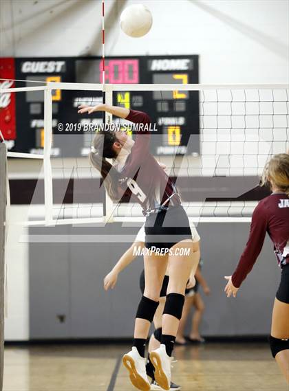 Thumbnail 3 in Maplesville @ Thorsby photogallery.