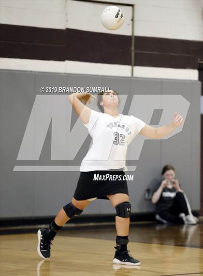 Thumbnail 1 in Maplesville @ Thorsby photogallery.