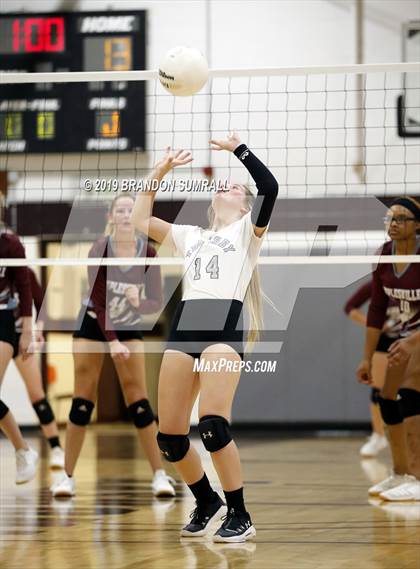 Thumbnail 2 in Maplesville @ Thorsby photogallery.