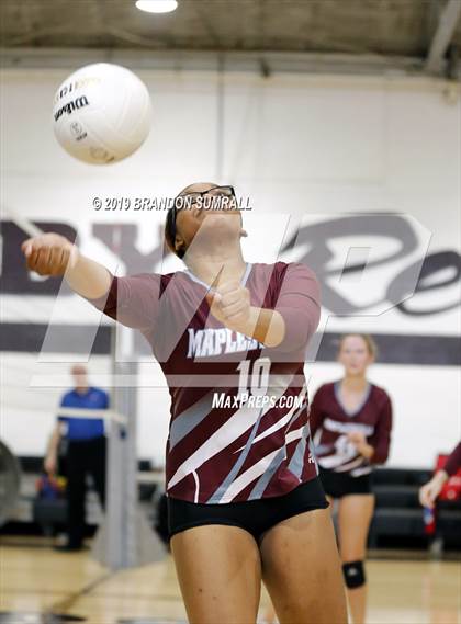 Thumbnail 1 in Maplesville @ Thorsby photogallery.