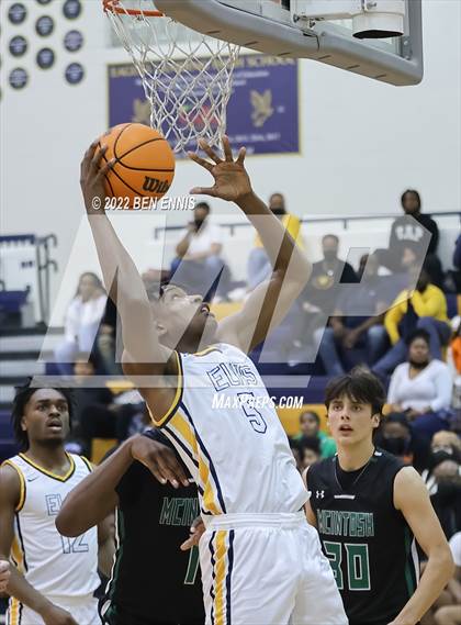 Thumbnail 3 in Eagle's Landing vs McIntosh (GHSA 5A State Playoff - 1st Round) photogallery.