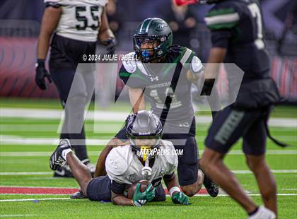 Thumbnail 1 in Iowa Colony vs. Randle (UIL 5A D2 Football Region 3 Quarterfinal) photogallery.