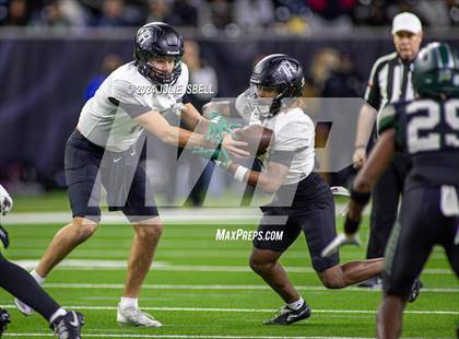 Thumbnail 3 in Iowa Colony vs. Randle (UIL 5A D2 Football Region 3 Quarterfinal) photogallery.
