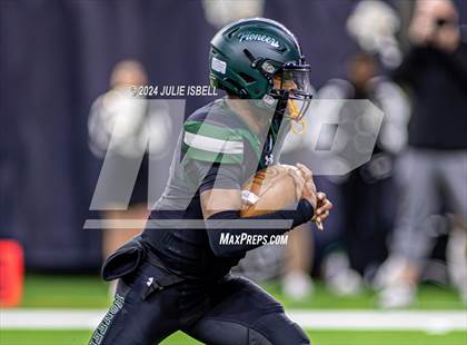 Thumbnail 3 in Iowa Colony vs. Randle (UIL 5A D2 Football Region 3 Quarterfinal) photogallery.