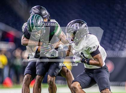 Thumbnail 1 in Iowa Colony vs. Randle (UIL 5A D2 Football Region 3 Quarterfinal) photogallery.