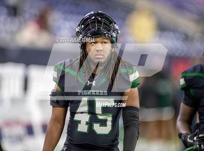 Thumbnail 1 in Iowa Colony vs. Randle (UIL 5A D2 Football Region 3 Quarterfinal) photogallery.