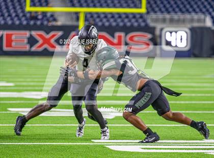 Thumbnail 1 in Iowa Colony vs. Randle (UIL 5A D2 Football Region 3 Quarterfinal) photogallery.