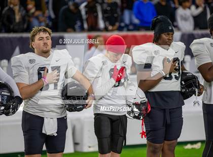 Thumbnail 2 in Iowa Colony vs. Randle (UIL 5A D2 Football Region 3 Quarterfinal) photogallery.