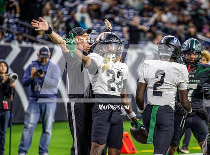 Thumbnail 1 in Iowa Colony vs. Randle (UIL 5A D2 Football Region 3 Quarterfinal) photogallery.