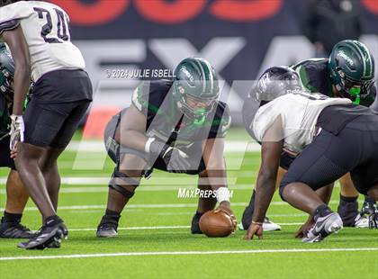 Thumbnail 3 in Iowa Colony vs. Randle (UIL 5A D2 Football Region 3 Quarterfinal) photogallery.
