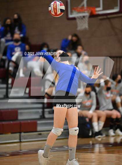 Thumbnail 3 in Bishop Gorman @ Faith Lutheran photogallery.