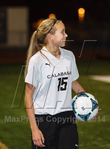 Thumbnail 2 in Royal @ Calabasas photogallery.