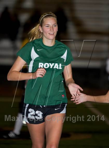 Thumbnail 3 in Royal @ Calabasas photogallery.
