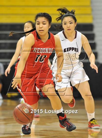 Thumbnail 3 in Redondo Union vs. Mark Keppel (CIF SoCal Regional D2 Final) photogallery.