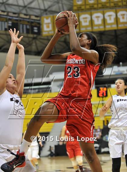 Thumbnail 2 in Redondo Union vs. Mark Keppel (CIF SoCal Regional D2 Final) photogallery.