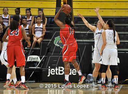 Thumbnail 3 in Redondo Union vs. Mark Keppel (CIF SoCal Regional D2 Final) photogallery.