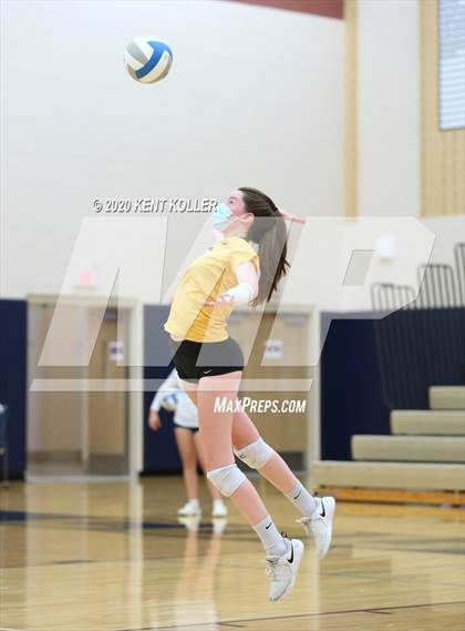 Thumbnail 1 in Seaholm @ Stoney Creek photogallery.