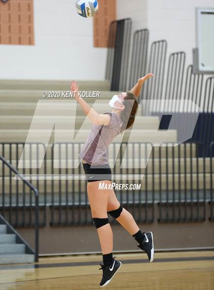 Thumbnail 1 in Seaholm @ Stoney Creek photogallery.