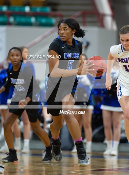 Thumbnail 1 in Grandview vs. Cherry Creek (CHASSA 5A State Final) photogallery.