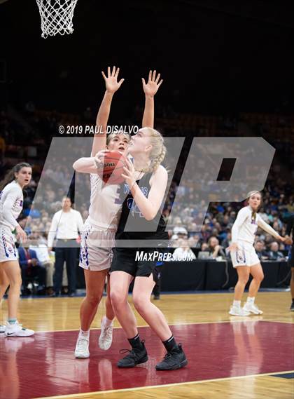 Thumbnail 3 in Grandview vs. Cherry Creek (CHASSA 5A State Final) photogallery.