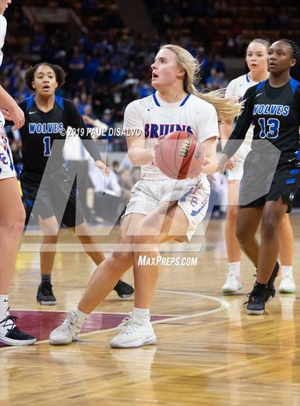 Thumbnail 2 in Grandview vs. Cherry Creek (CHASSA 5A State Final) photogallery.