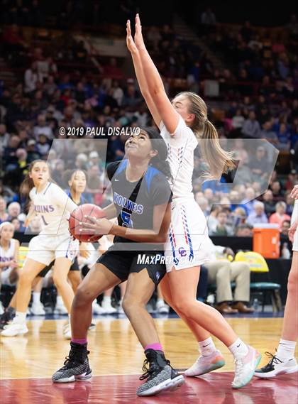Thumbnail 2 in Grandview vs. Cherry Creek (CHASSA 5A State Final) photogallery.