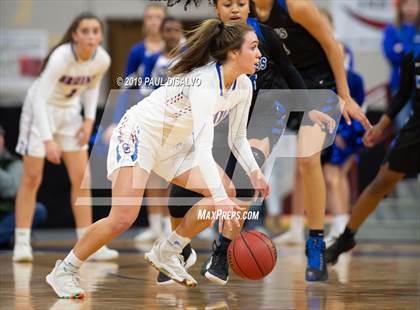 Thumbnail 2 in Grandview vs. Cherry Creek (CHASSA 5A State Final) photogallery.