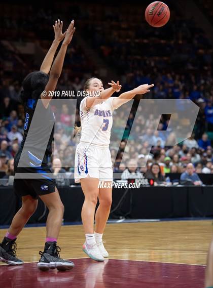 Thumbnail 1 in Grandview vs. Cherry Creek (CHASSA 5A State Final) photogallery.