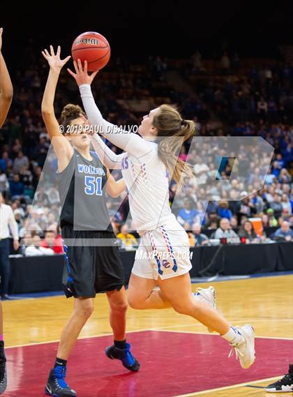Thumbnail 3 in Grandview vs. Cherry Creek (CHASSA 5A State Final) photogallery.