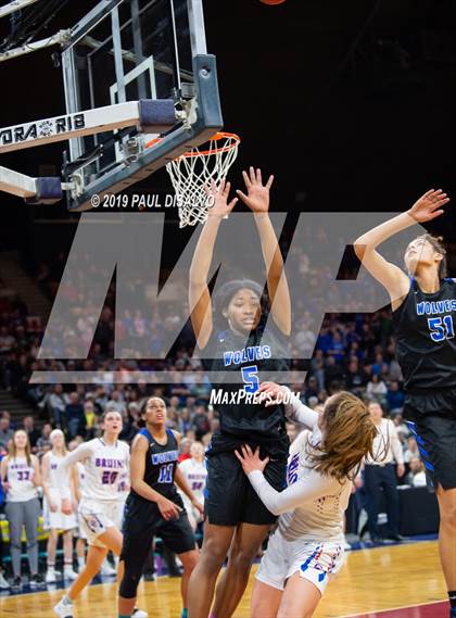 Thumbnail 1 in Grandview vs. Cherry Creek (CHASSA 5A State Final) photogallery.