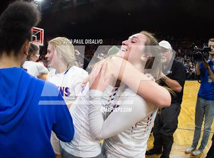 Thumbnail 3 in Grandview vs. Cherry Creek (CHASSA 5A State Final) photogallery.