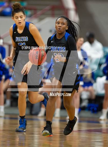 Thumbnail 1 in Grandview vs. Cherry Creek (CHASSA 5A State Final) photogallery.
