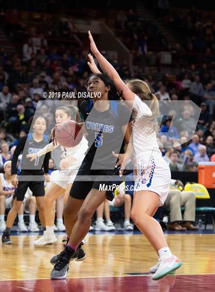 Thumbnail 1 in Grandview vs. Cherry Creek (CHASSA 5A State Final) photogallery.