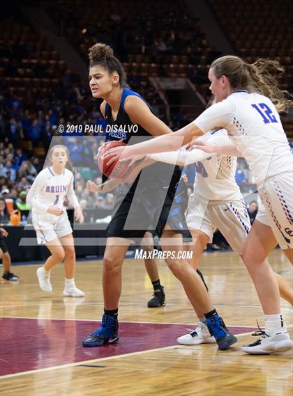 Thumbnail 3 in Grandview vs. Cherry Creek (CHASSA 5A State Final) photogallery.