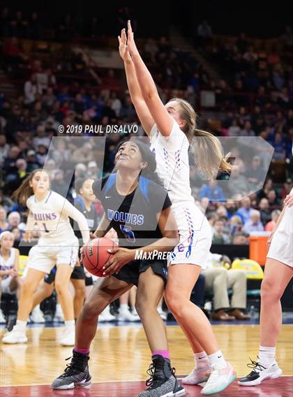 Thumbnail 3 in Grandview vs. Cherry Creek (CHASSA 5A State Final) photogallery.