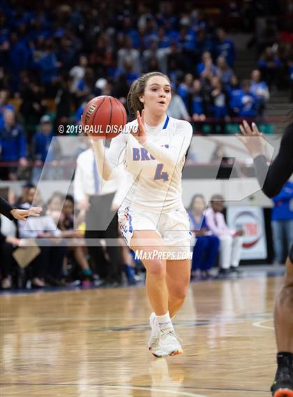 Thumbnail 3 in Grandview vs. Cherry Creek (CHASSA 5A State Final) photogallery.