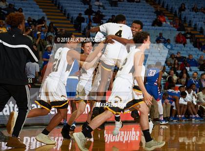 Thumbnail 3 in Forest Hills vs. Greene Central (NCHSAA 2A Final) photogallery.