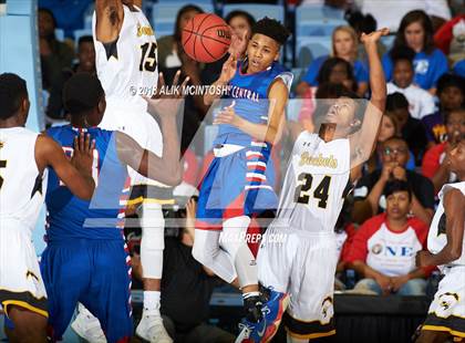 Thumbnail 2 in Forest Hills vs. Greene Central (NCHSAA 2A Final) photogallery.