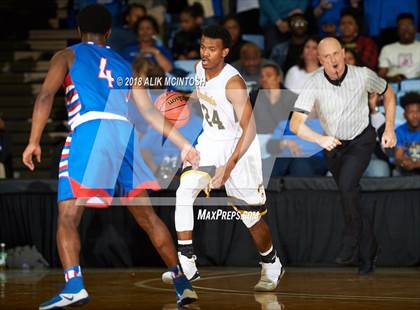 Thumbnail 2 in Forest Hills vs. Greene Central (NCHSAA 2A Final) photogallery.