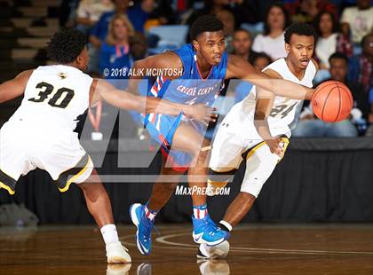 Thumbnail 2 in Forest Hills vs. Greene Central (NCHSAA 2A Final) photogallery.