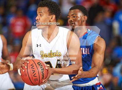 Thumbnail 2 in Forest Hills vs. Greene Central (NCHSAA 2A Final) photogallery.