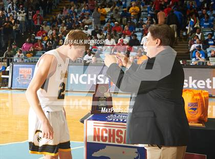 Thumbnail 3 in Forest Hills vs. Greene Central (NCHSAA 2A Final) photogallery.