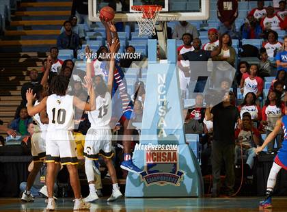 Thumbnail 3 in Forest Hills vs. Greene Central (NCHSAA 2A Final) photogallery.