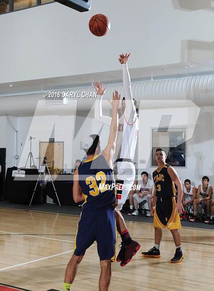 Thumbnail 2 in Shalhevet vs. Torah Academy of Bergen County, NY (Steve Glouberman Tournament) photogallery.