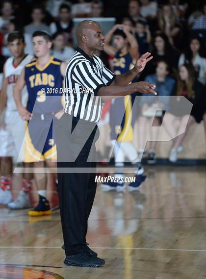 Thumbnail 1 in Shalhevet vs. Torah Academy of Bergen County, NY (Steve Glouberman Tournament) photogallery.
