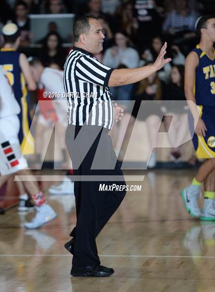 Thumbnail 1 in Shalhevet vs. Torah Academy of Bergen County, NY (Steve Glouberman Tournament) photogallery.