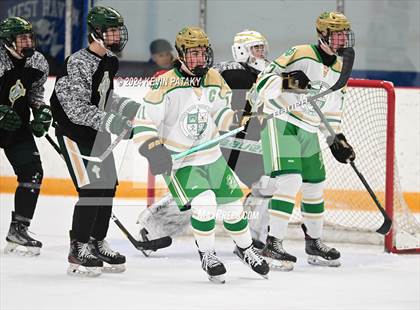 Thumbnail 2 in Bishop Hendricken (RI) @ Notre Dame, WH photogallery.