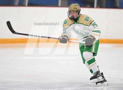 Thumbnail 2 in Bishop Hendricken (RI) @ Notre Dame, WH photogallery.