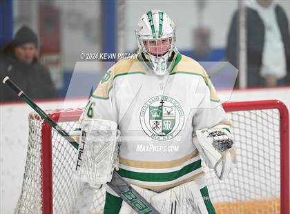 Thumbnail 1 in Bishop Hendricken (RI) @ Notre Dame, WH photogallery.